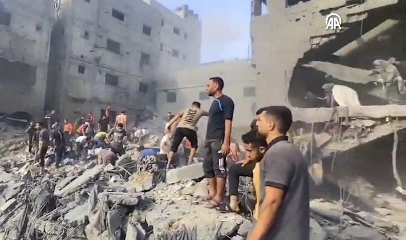 Hamas se dispone a entregar cuerpos de bebe su hermano
