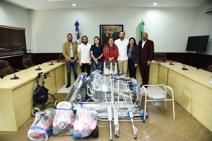 INDEX realiza jornada de solidaridad para adultos mayores e infantes vulnerables