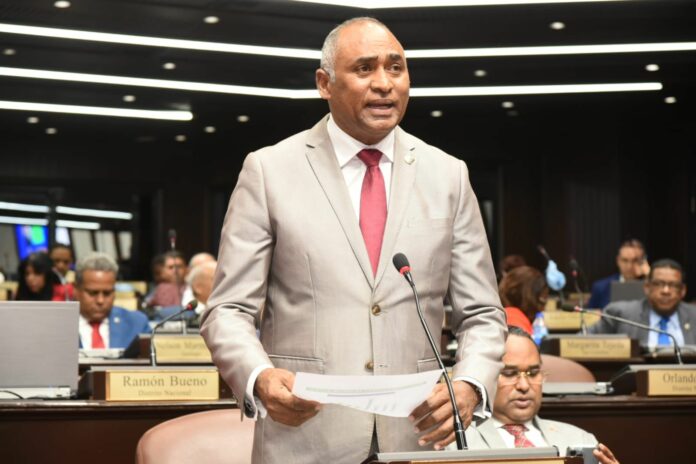 ¿Cuáles son los beneficios del proyecto de Ley para Regular la Dirección Nacional de Inteligencia?