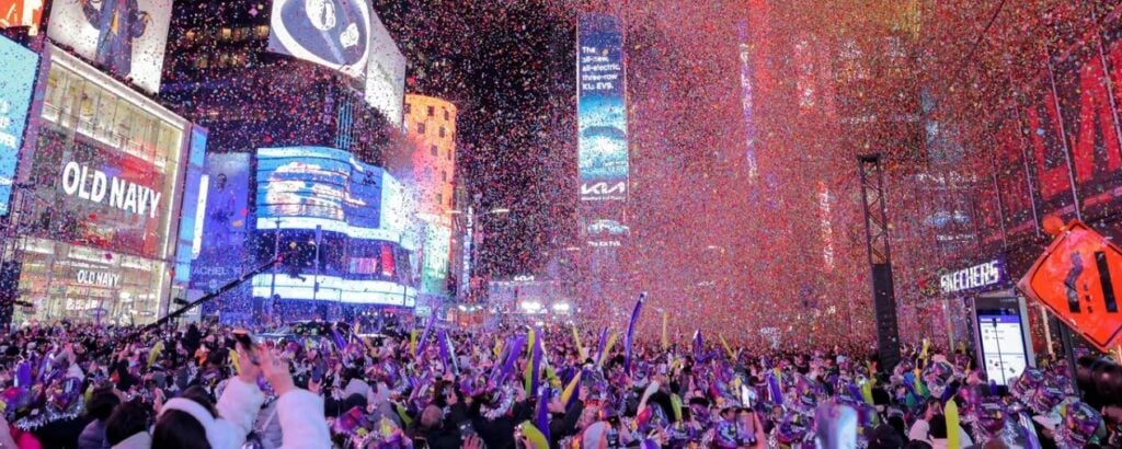 1704147969 149 En fotos asi recibio el mundo el ano 2024