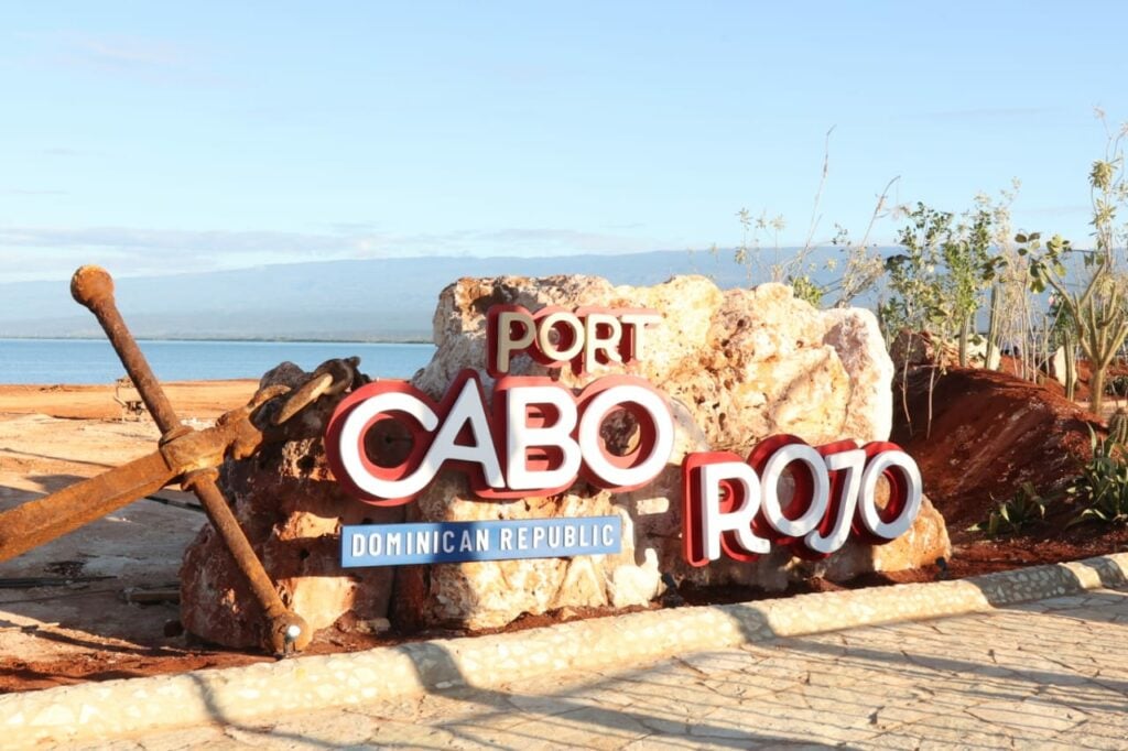 1704382698 17 En fotos Llegada del crucero Norwegian Pearl al puerto