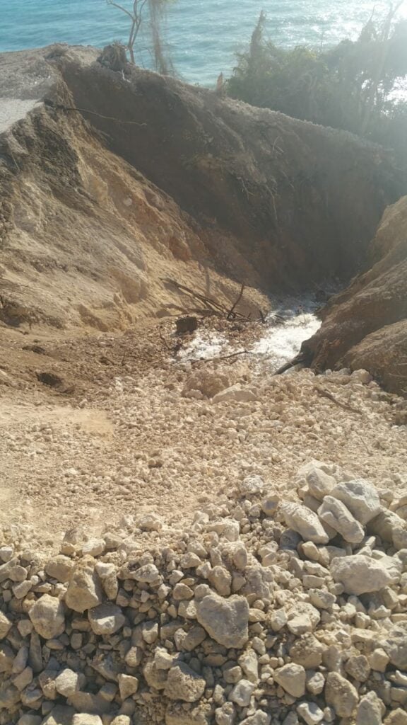 1706113394 985 ¿Cual fue la causa del nuevo derrumbe en la carretera