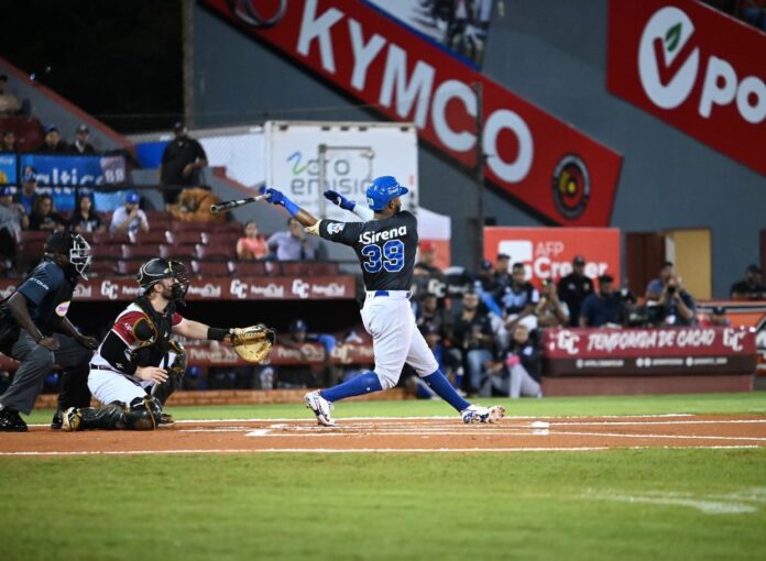 Andújar despacha dos jonrones en triunfo Tigres ante GC