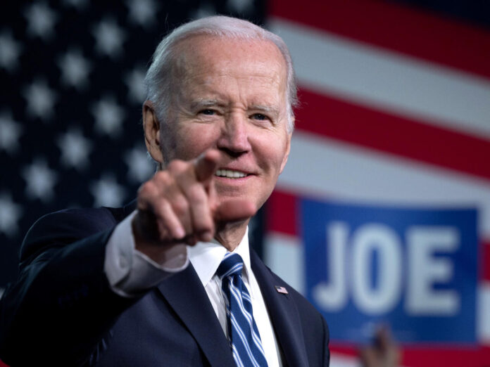 Biden inicia el año con la misión de revivir la llama que lo llevó a la Casa Blanca