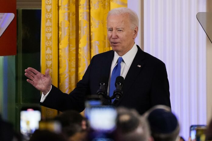 Biden ofrece ayuda a Japón para recuperarse del terremoto