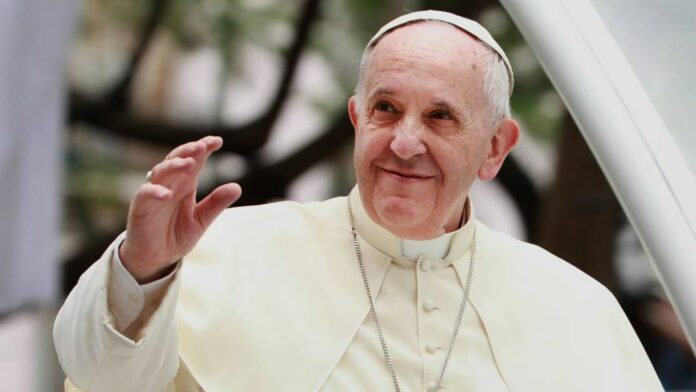 El papa: «Hoy la guerra es en sí misma un crimen contra la humanidad»
