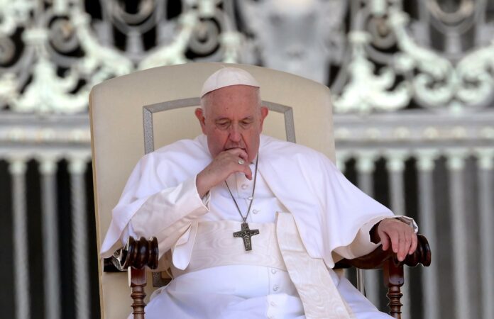 El papa, “profundamente entristecido” por el terremoto de Japón