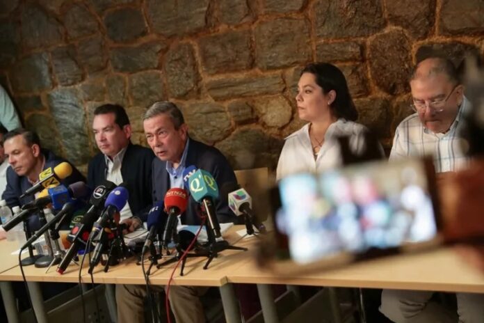 La oposición venezolana denunciará ante Noruega que el Gobierno violó Oposición venezolana