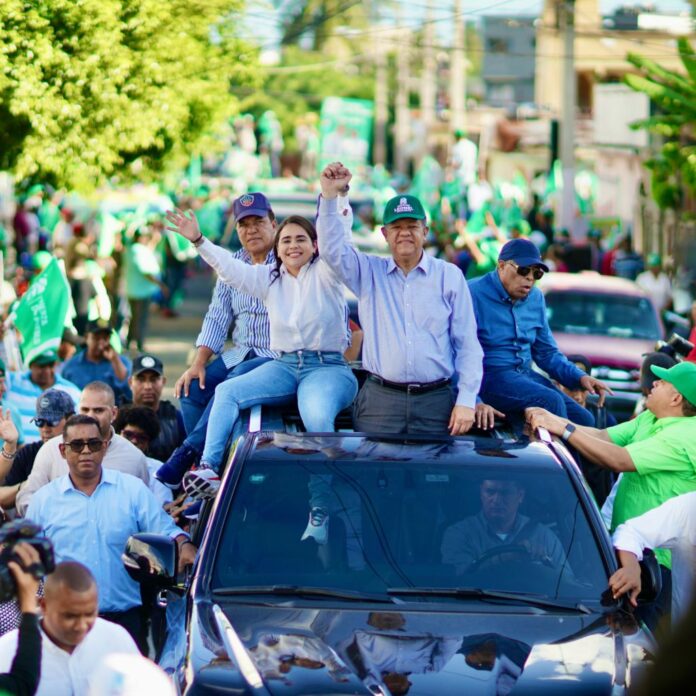 Leonel iniciará su recorrido de fin de semana en Constanza; luego se moverá por varias zonas del país
