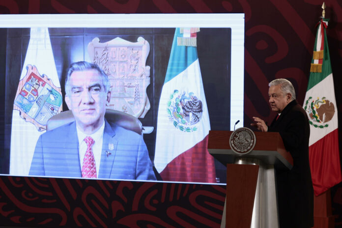 México niega que policías estuvieran involucrados en el secuestro de 32 migrantes