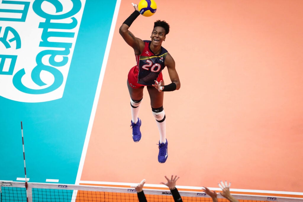 Reinas del Caribe agotaran intensa jornada de competencias en 2024