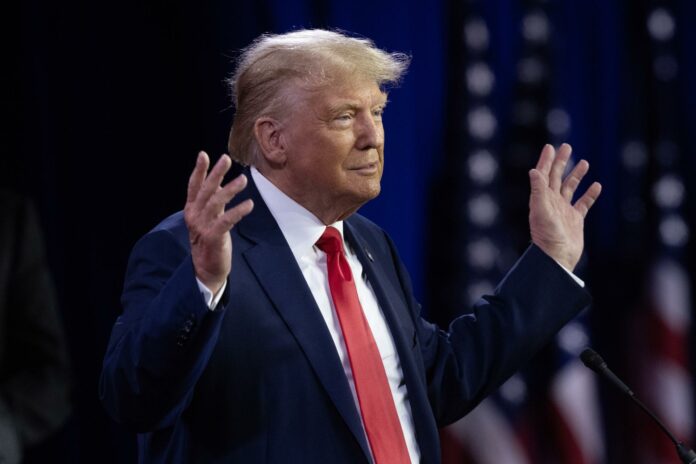 Trump apela decisión que lo excluye de las boletas de las primarias por asalto al Capitolio