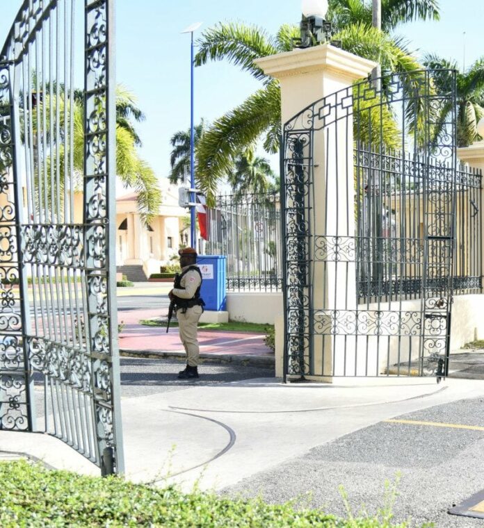 ¿Choque a puertas del Palacio Nacional se puede tipificar como un acto terrorista?