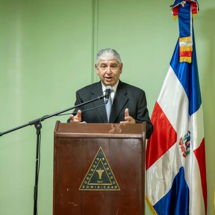 Fundación Gnosis realiza conferencia “Las causas holísticas de las enfermedades”