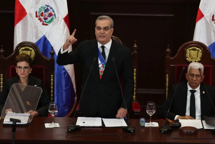 Gobierno ejecuta 278 obras por más de RD$80,000 mm