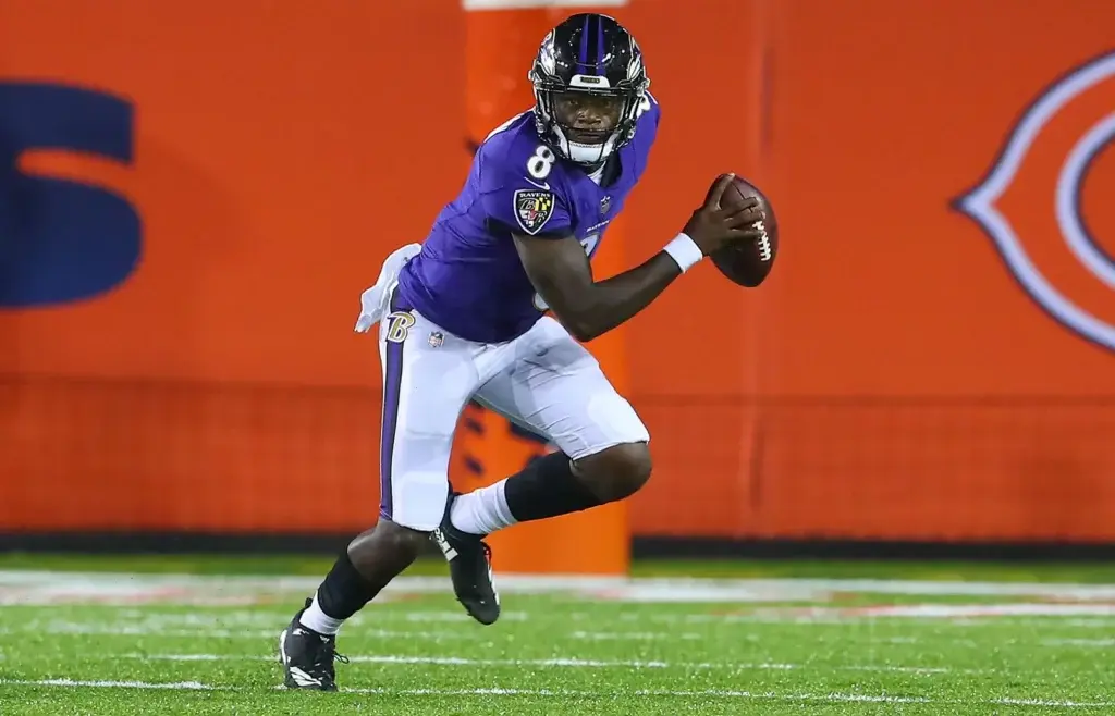 Lamar Jackson nombrado MVP de la NFL por 2da ocasion.webp