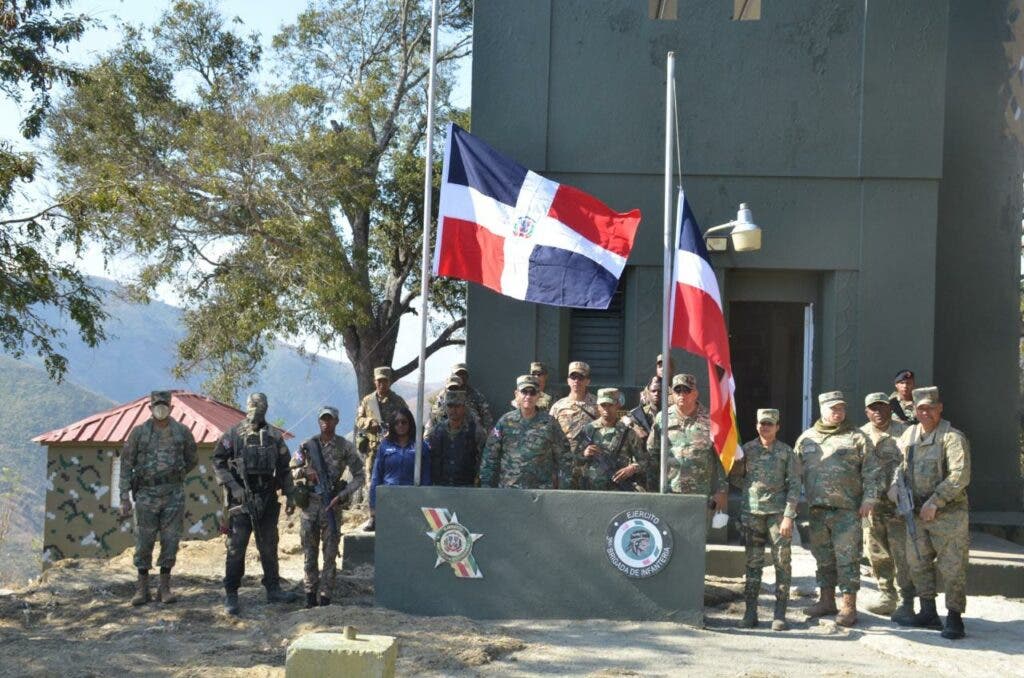 1709826670 268 Ministro de Defensa frontera RD Haiti esta resguardada y en orden