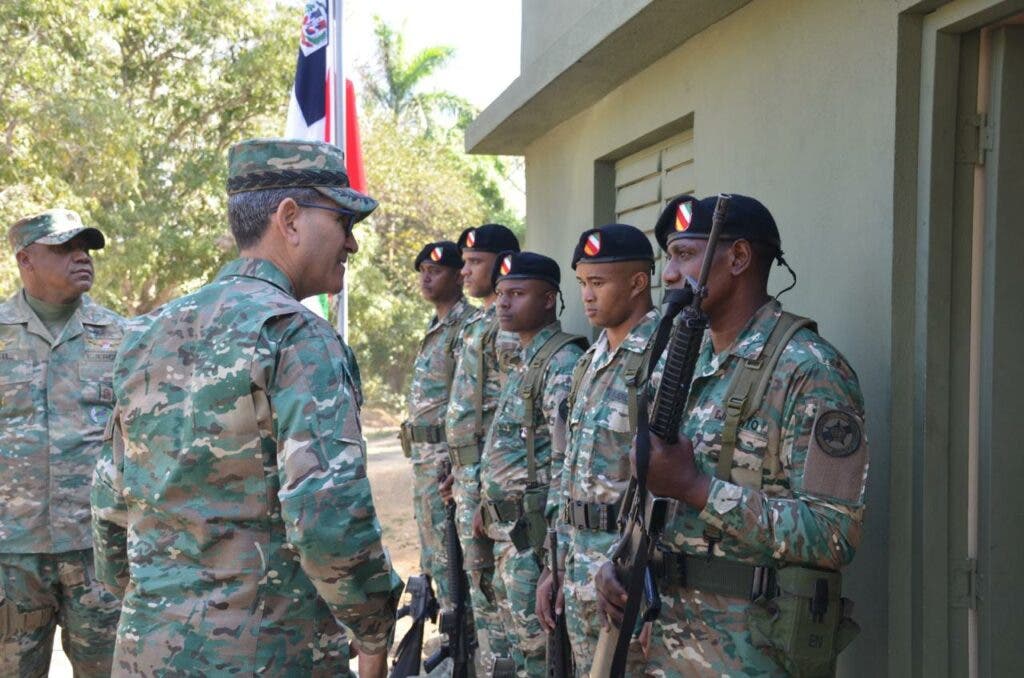 1709826670 832 Ministro de Defensa frontera RD Haiti esta resguardada y en orden