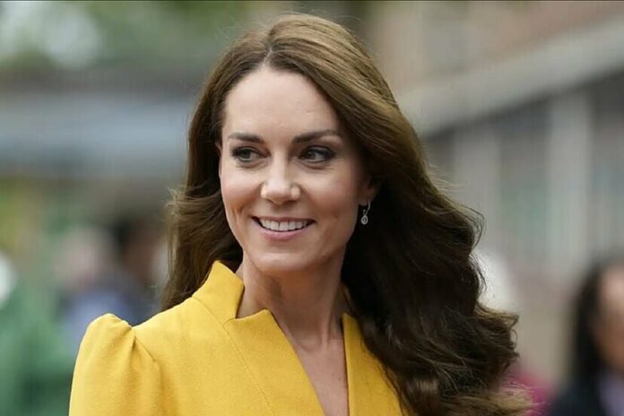Kate Middleton es vista en público con aspecto «feliz y saludable»