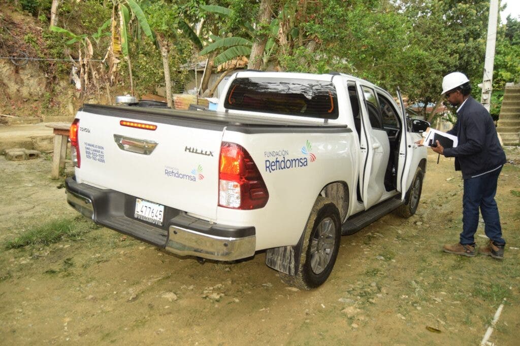 1711210154 477 Fundacion Refidomsa auxilia a madre que solicito ayuda al Gobierno