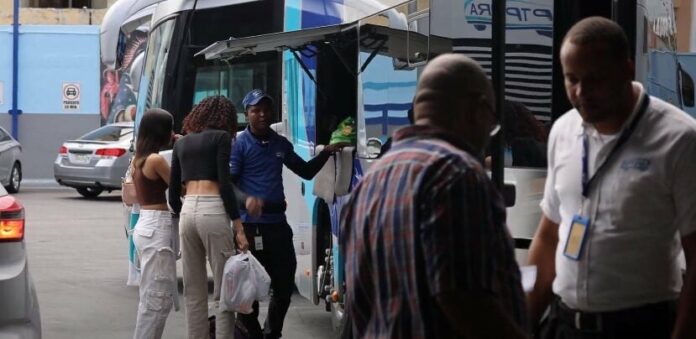 Entre viajes y habichuelas con dulce: estos son los planes de los dominicanos para Semana Santa
