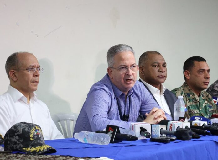 Aumentan a 13 fallecidos por incendio en La Victoria