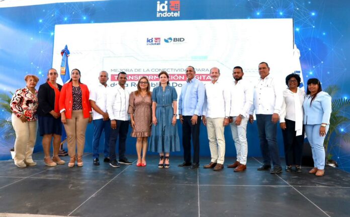 Indotel llevará  internet con  fibra óptica a 23 municipios y 44 distritos municipales en el sur