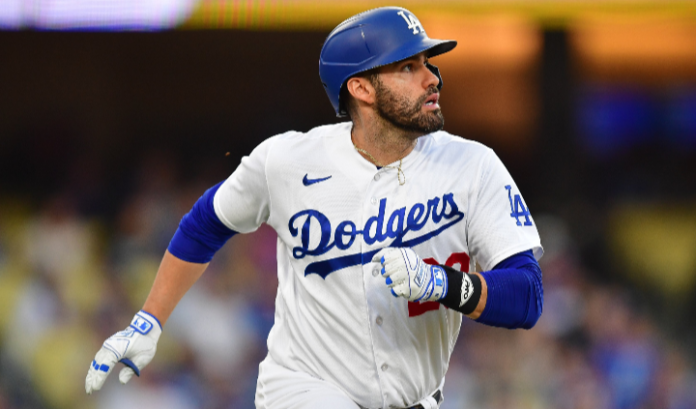 J.D. Martínez firma con los Metros de Nueva York