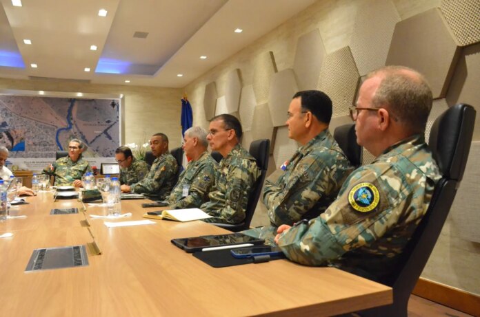 Ministerio Defensa prepara protocolos por posible evacuación de emergencia desde Haití a RD