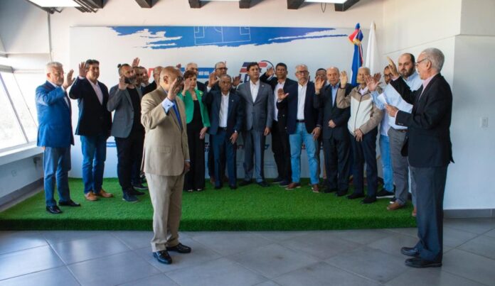 Ray Guevara presidirá la Liga de Fútbol RD