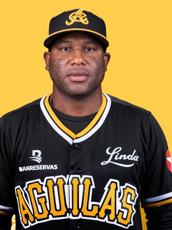 ¡Sorpresa Aguilas nombran a Manny Garcia manager