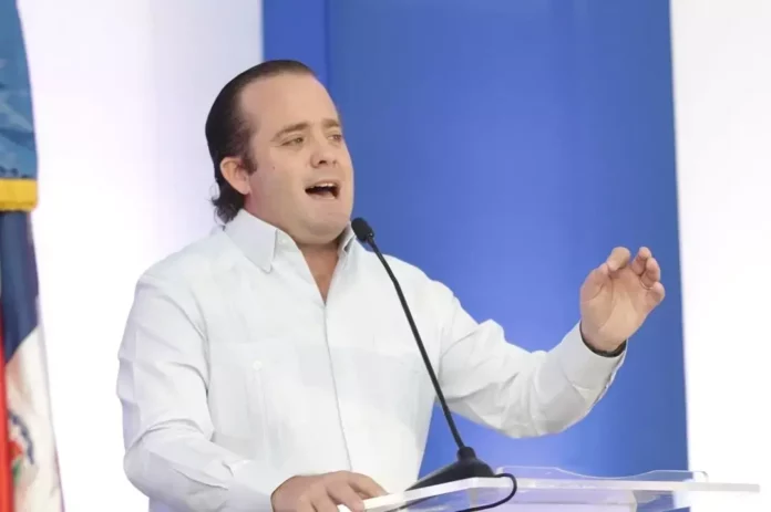 Paliza considera “desafortunadas” declaraciones de Danilo Medina, quien llama a romper carpas del PRM