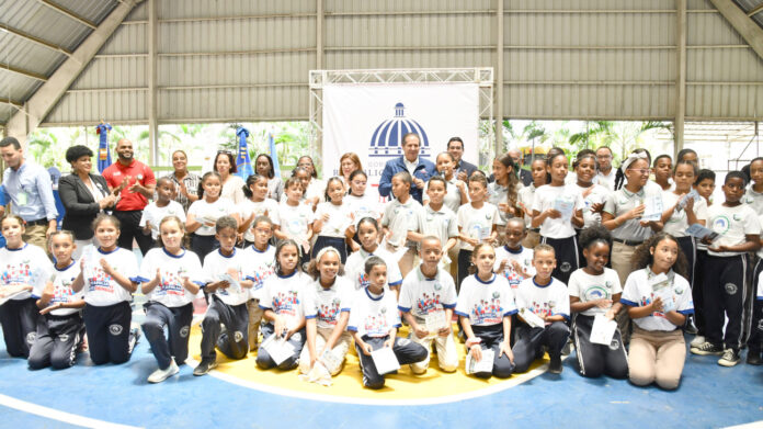 Salud Pública y Educación inician campaña “Familia Anti-dengue”