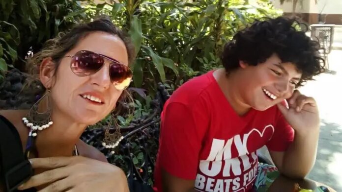 «Me gustaría que mi hijo muriera antes que yo», el relato de una madre de un joven con autismo