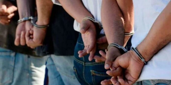 Arrestan a más de 40 personas vinculadas a una banda de narcotráfico en PR