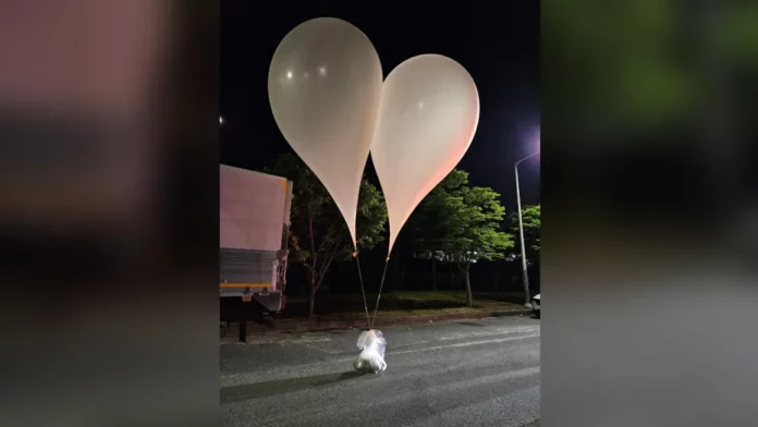 Ejército surcoreano denuncian envío masivo de globos con desechos desde Corea del Norte