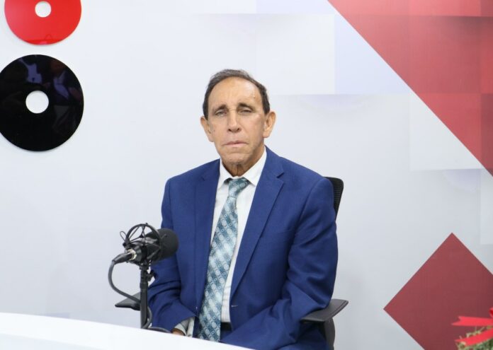 Organismo internacional reconocerá al doctor Cruz Jiminián y a periodista Ada Guzmán