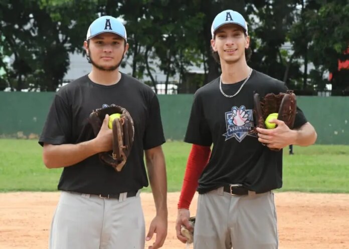 Softbol RD enfrenta pitchers argentinos en entrenamientos