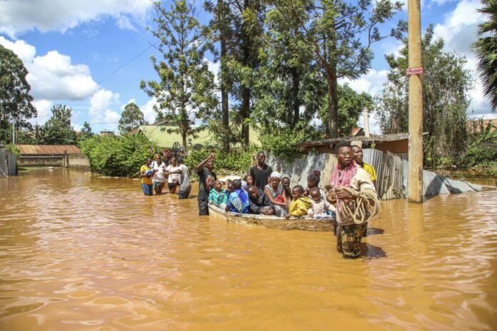 Suben a 289 los muertos por las lluvias torrenciales e inundaciones en Kenia
