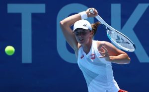 Taylor Swift escribe carta de felicitaciones a tenista Iga Swiatek tras haber ganado el Roland Garros