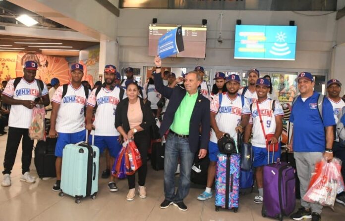 Bautista traza ruta para el mundial de softbol en Canadá