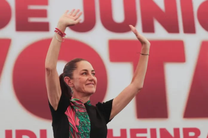Elecciones en México: Claudia Sheinbaum, candidata presidencial de Morena, llega a votar