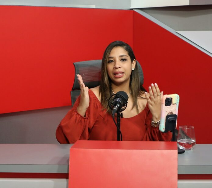 Gastroenteróloga destaca obesidad se ha convertido en la pandemia del nuevo siglo