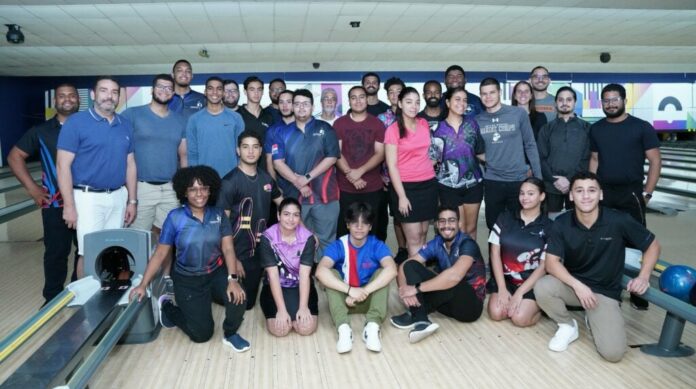 Jugadores avanzan a finales en la Copa Promesas del Boliche