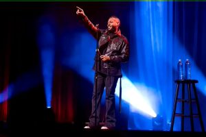 “No tengo dinero”; así se burló Marlon Wayans se los asaltantes que ingresaron a su mansión en Hollywood