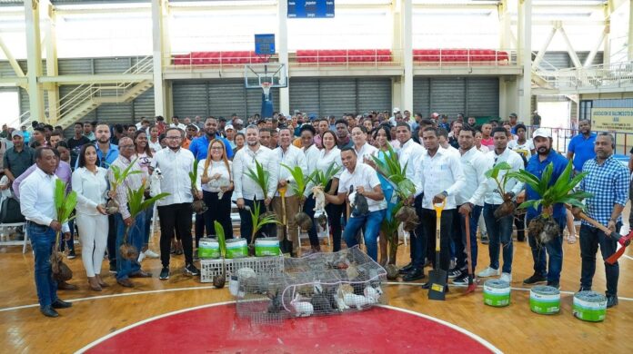 FEDA promueve programa busca convertir jóvenes rurales en microempresarios