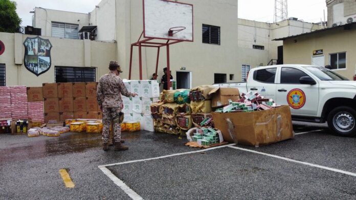CESFronT entrega a CECCOM 1,500,000 unidades de cigarrillos