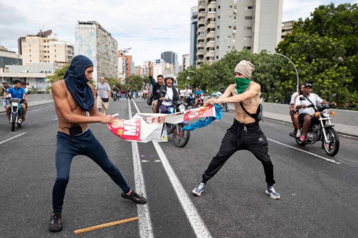 Protestas en Venezuela tras la reelección de Nicolás Maduro dejan al menos dos muertos