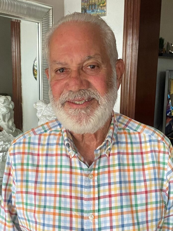 Dedicarán torneo de softbol al veterano periodista Gustavo Rodríguez