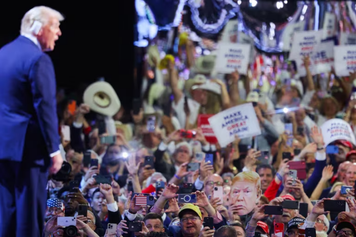 Donald Trump aceptó la nominación del partido republicano como candidato presidencial